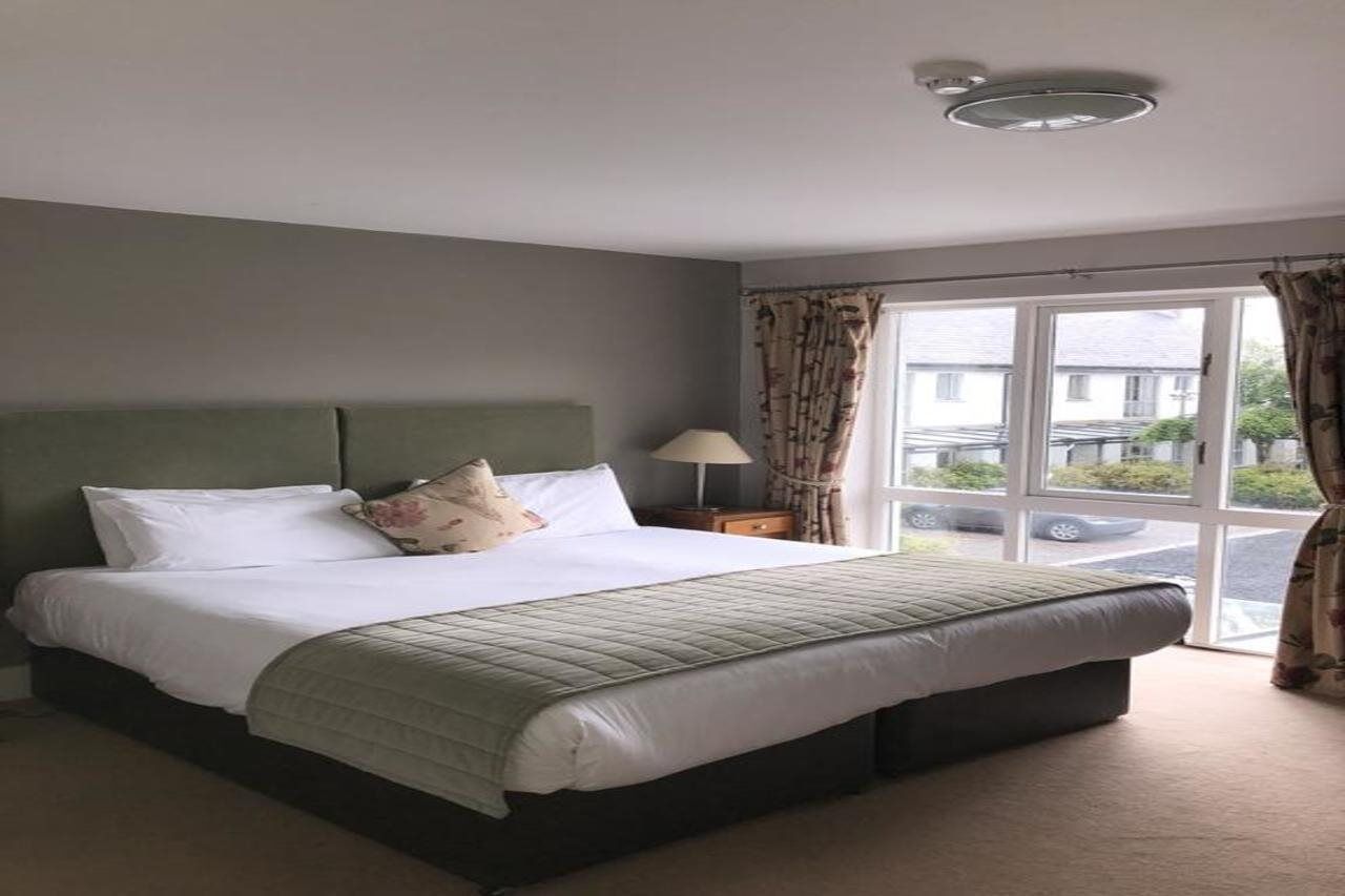 Castle Oaks House Hotel Castleconnell Bagian luar foto